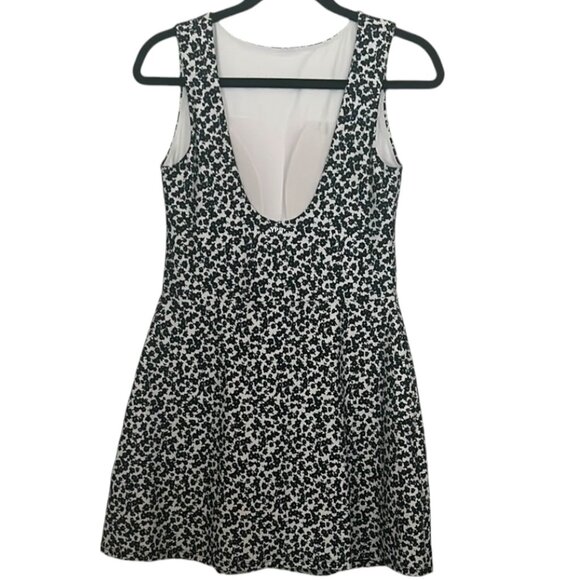 Active by Abercrombie | YPB sculptLUX Slash Mini Dress — NWT - Picture 7 of 16
